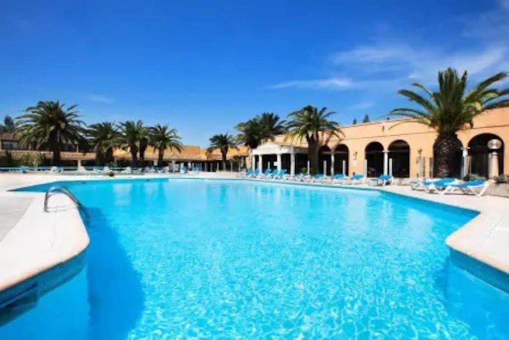 Appartement Residence Vacances Amandier Arles Ngoại thất bức ảnh
