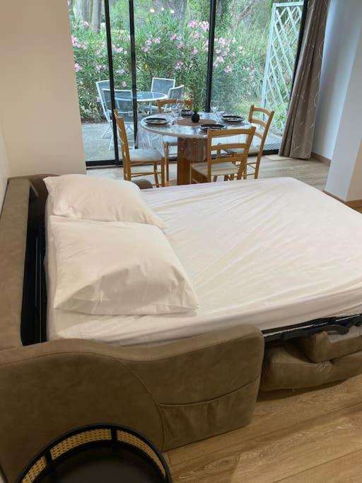Appartement Residence Vacances Amandier Arles Ngoại thất bức ảnh