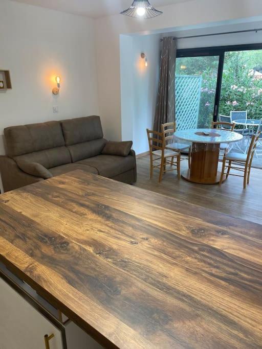 Appartement Residence Vacances Amandier Arles Ngoại thất bức ảnh